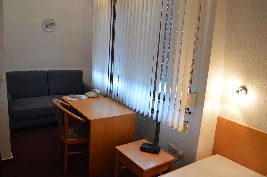 Hotel Scirocco Baunatal Ngoại thất bức ảnh